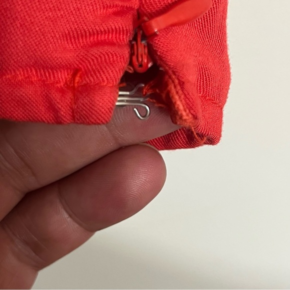 NWT Urban Outfitters Red Faux Wrap Puff Sleeve V-Neck Crop Top Size Small - Picture 8 of 14